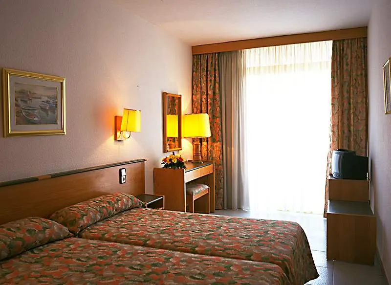 Port Eugeni Hotel Cambrils 4*,